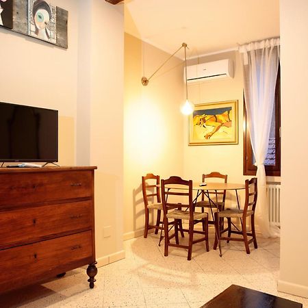 Saint Charles Apartment ボローニャ エクステリア 写真